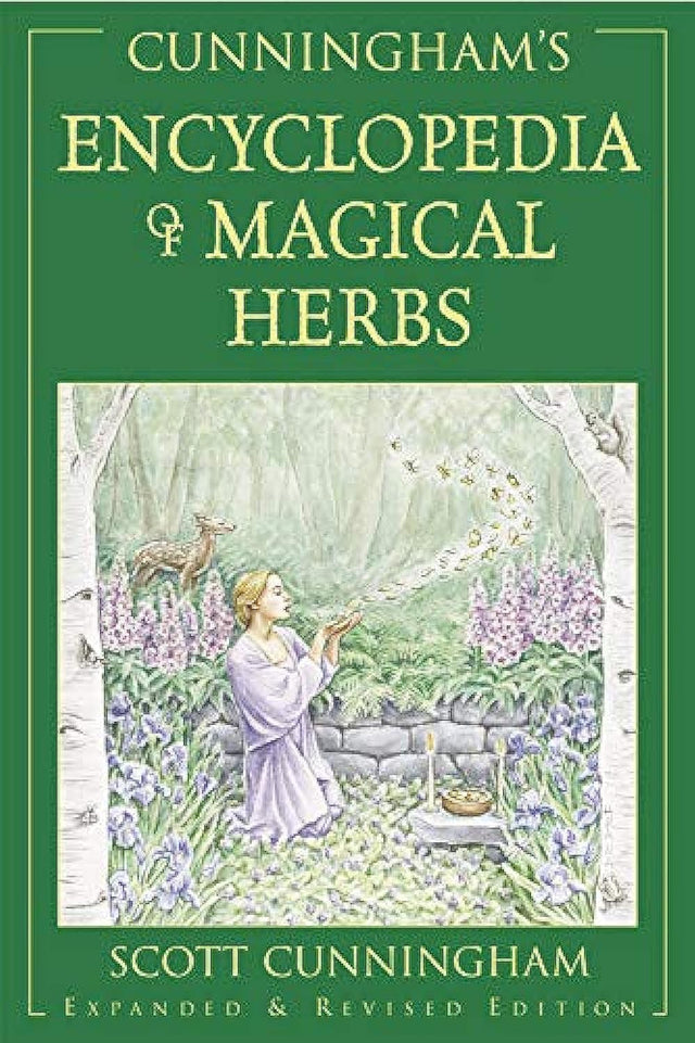 Cunningham's Encyclopedia of Magical Herbs (Llewellyn's Sourcebook Series)